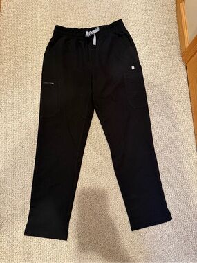 Figs Black Straight-Leg Scrub Pants with Light Gray Drawstring